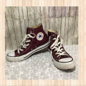 CONVERSE Burgundy Plum Hi Top shoes 6 women’s